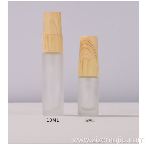 Wholesale empty frosted glass spray bottle